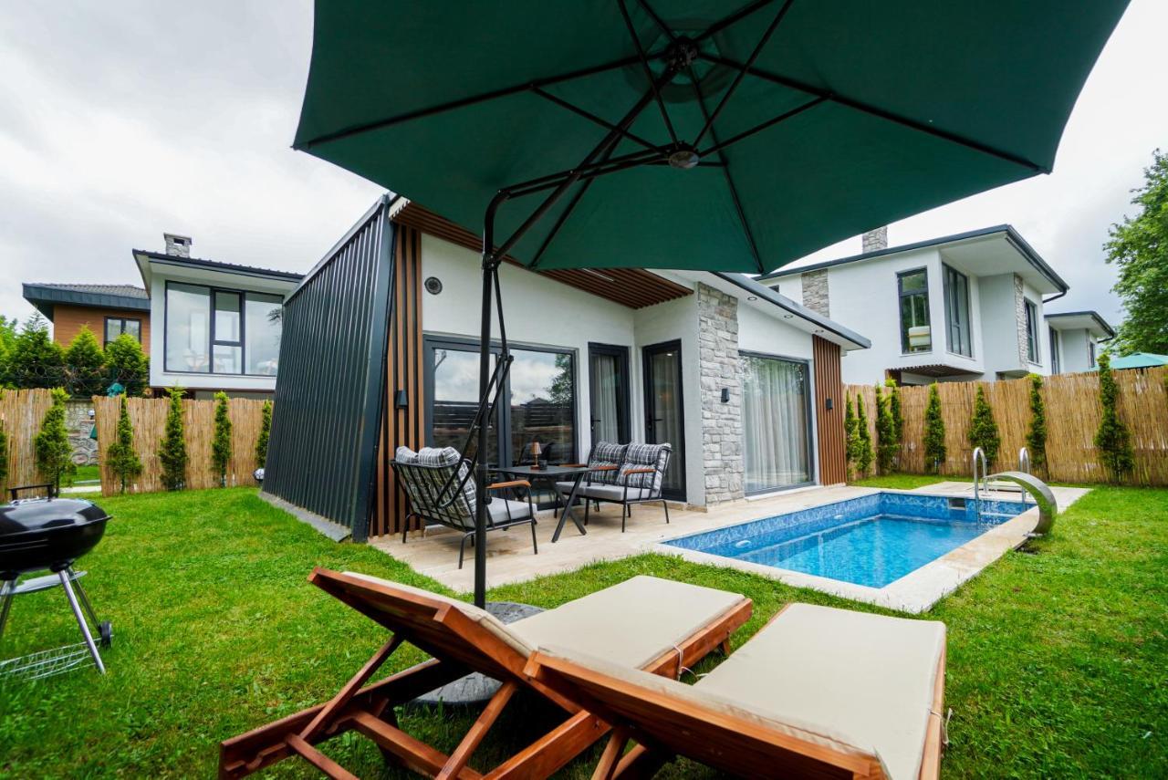 Vital Home Sapanca Isitmali Havuzlu Villa&Bungalov 외부 사진