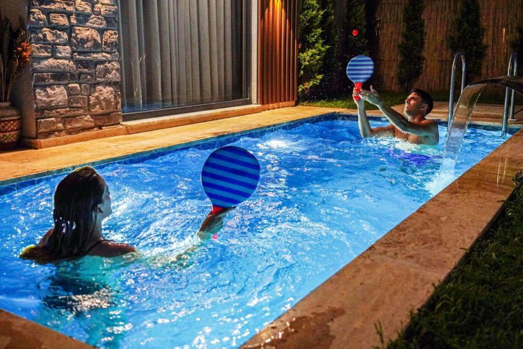 Vital Home Sapanca Isitmali Havuzlu Villa&Bungalov 외부 사진
