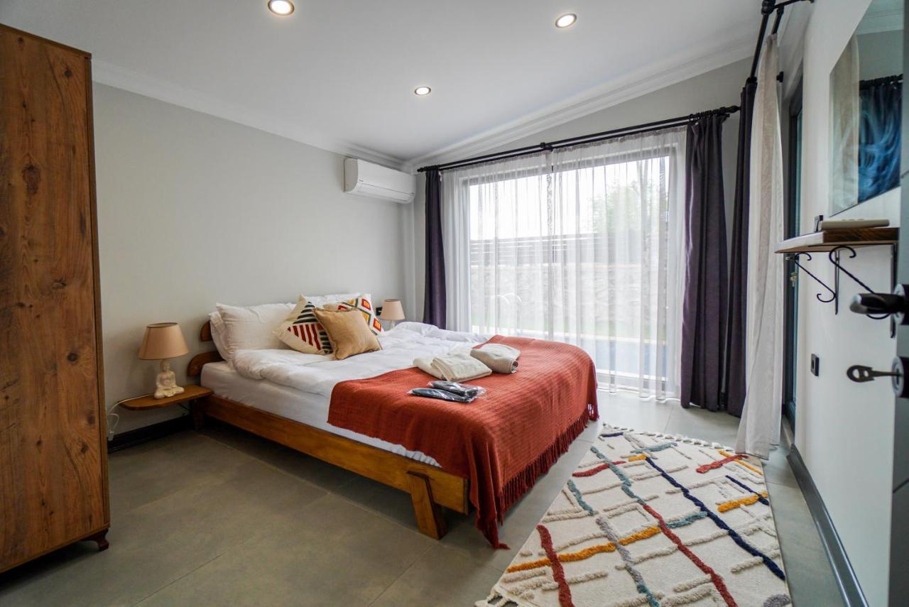 Vital Home Sapanca Isitmali Havuzlu Villa&Bungalov 외부 사진