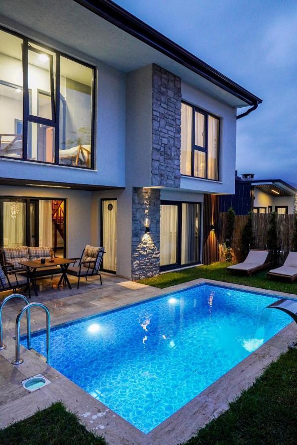 Vital Home Sapanca Isitmali Havuzlu Villa&Bungalov 외부 사진