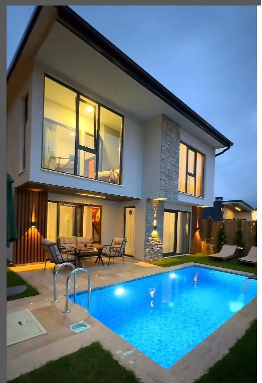 Vital Home Sapanca Isitmali Havuzlu Villa&Bungalov 외부 사진
