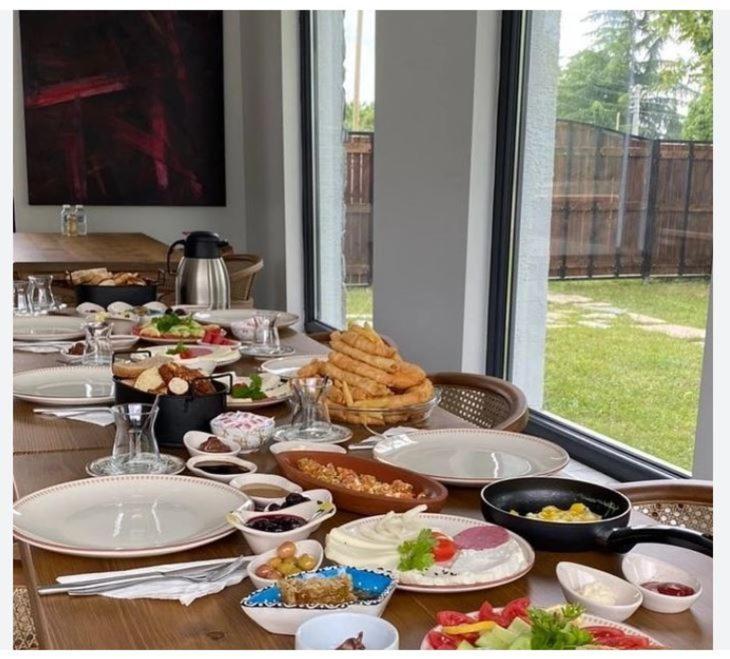 Vital Home Sapanca Isitmali Havuzlu Villa&Bungalov 외부 사진